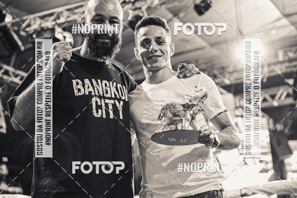 Achetez vos photos de l'vnementWAR MUAY THAI 57  sur Fotop