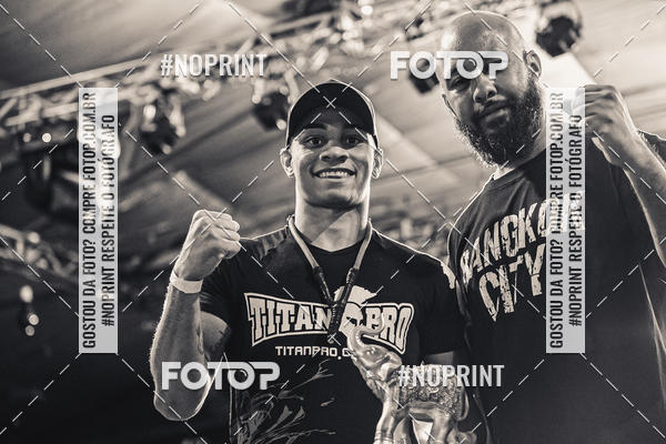 Achetez vos photos de l'vnementWAR MUAY THAI 57  sur Fotop