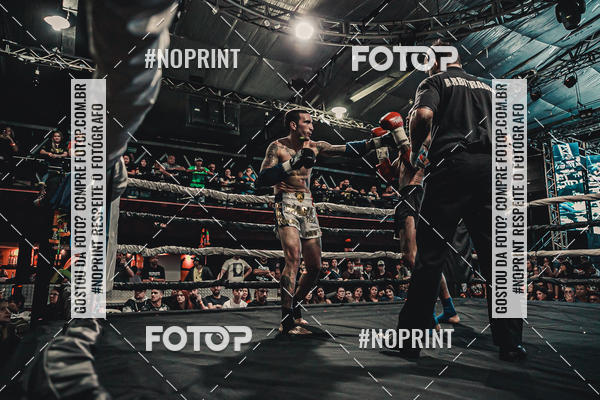 Achetez vos photos de l'vnementWAR MUAY THAI 57  sur Fotop