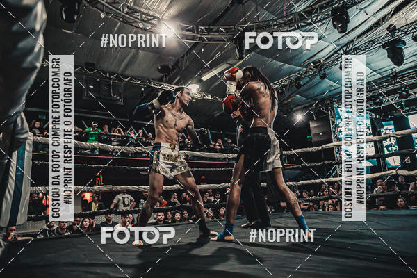 Achetez vos photos de l'vnementWAR MUAY THAI 57  sur Fotop