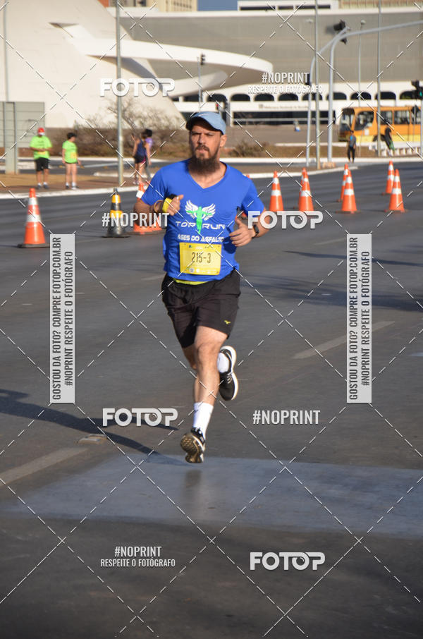 Buy your photos of the eventMARATONA PO DE ACAR DE REVEZAMENTO - Braslia 2019 on Fotop