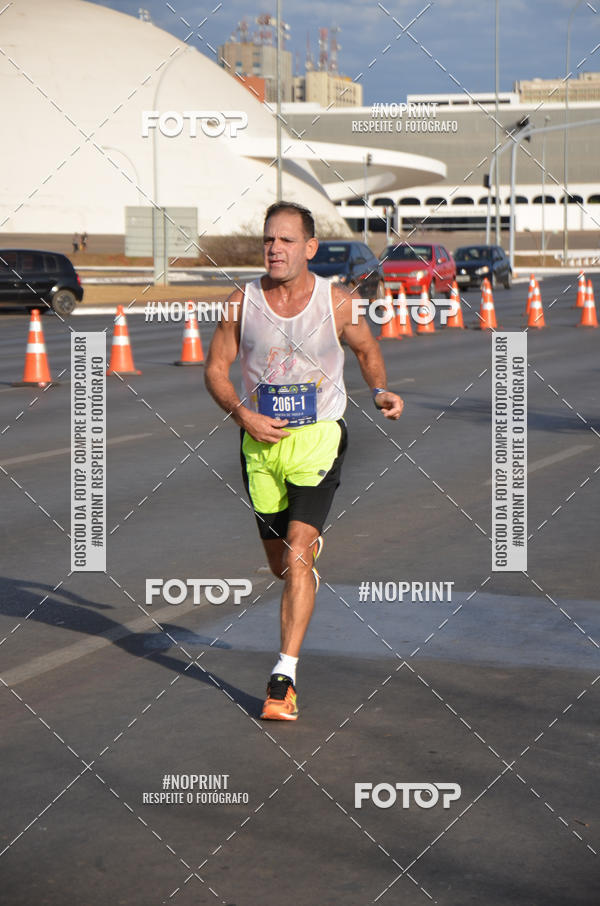 Buy your photos of the eventMARATONA PO DE ACAR DE REVEZAMENTO - Braslia 2019 on Fotop