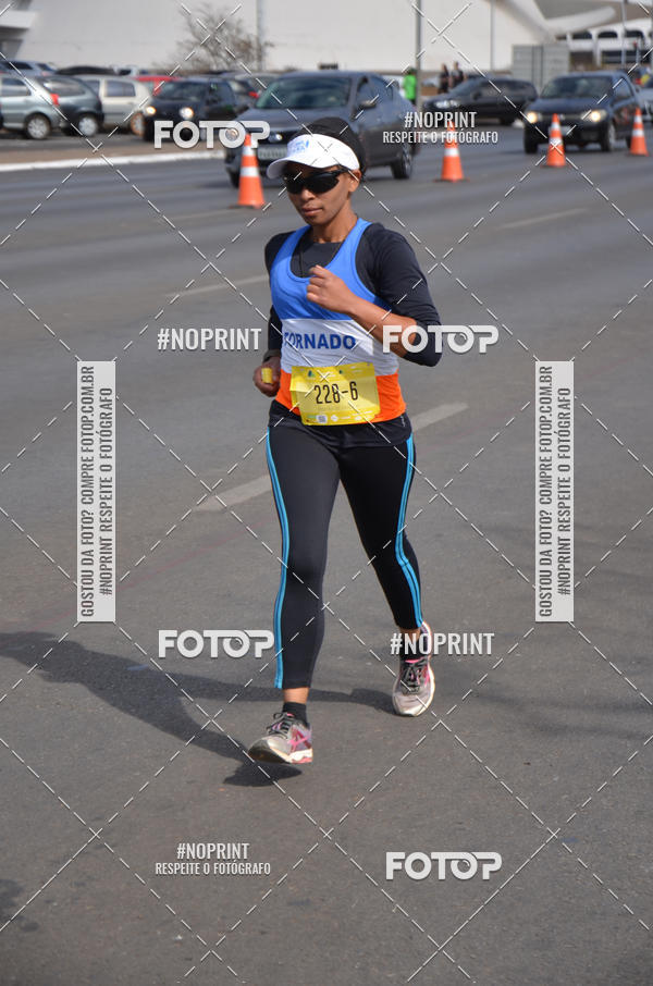Buy your photos of the eventMARATONA PO DE ACAR DE REVEZAMENTO - Braslia 2019 on Fotop
