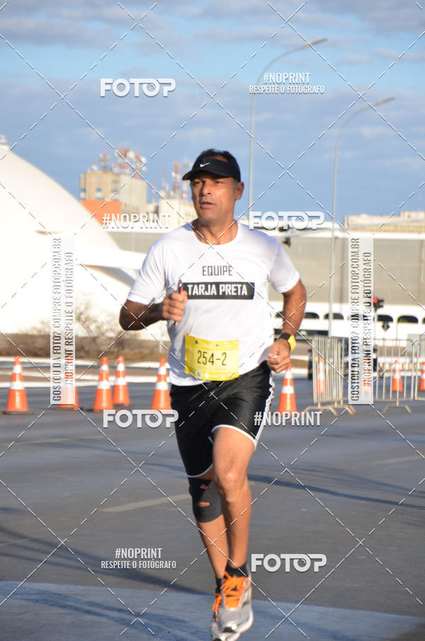 Buy your photos of the eventMARATONA PO DE ACAR DE REVEZAMENTO - Braslia 2019 on Fotop