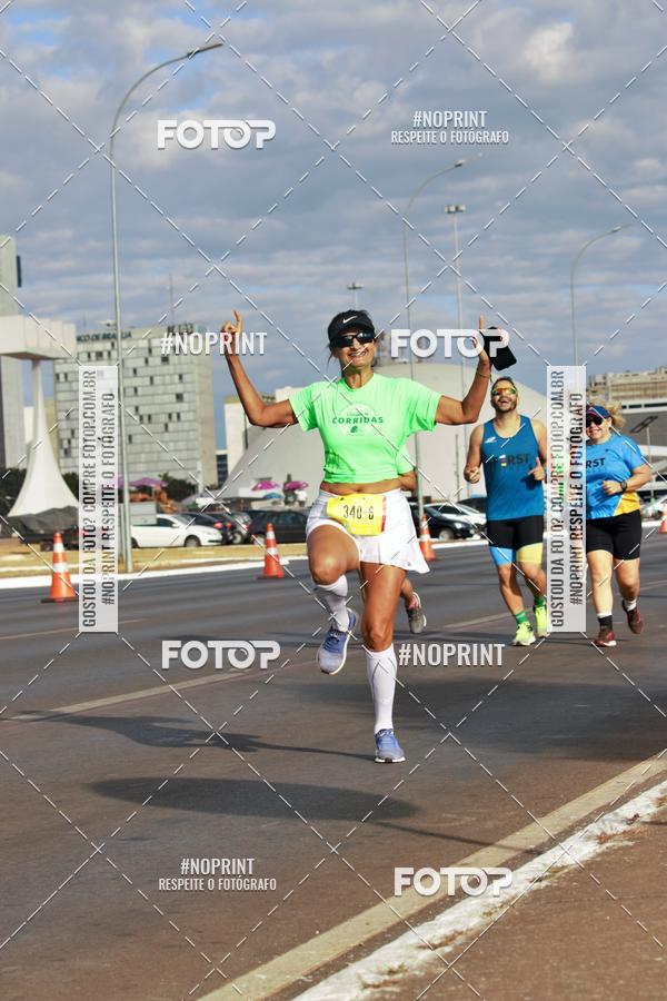 Buy your photos of the eventMARATONA PO DE ACAR DE REVEZAMENTO - Braslia 2019 on Fotop