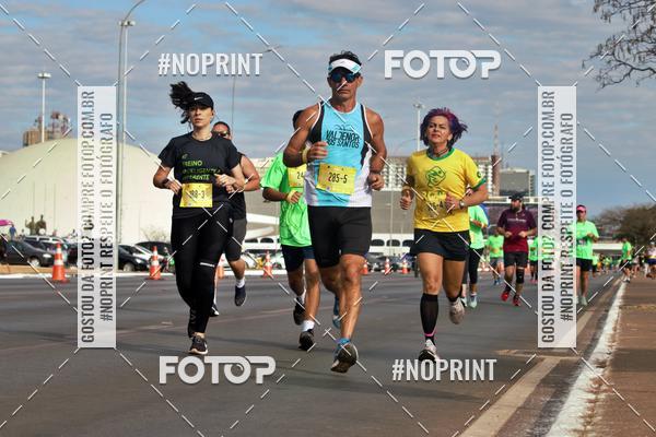 Buy your photos of the eventMARATONA PO DE ACAR DE REVEZAMENTO - Braslia 2019 on Fotop