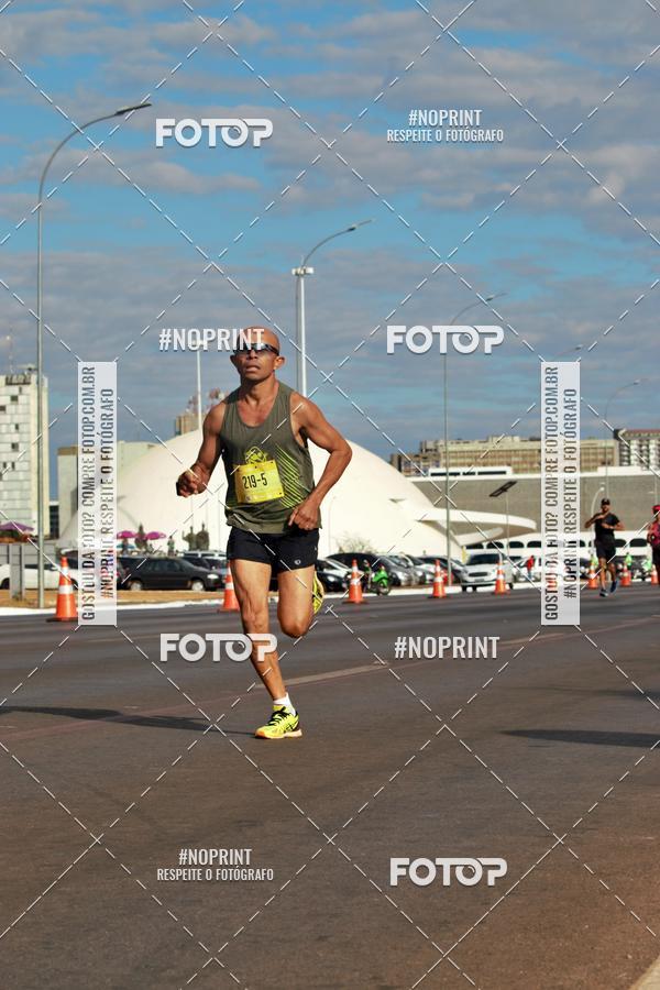 Buy your photos of the eventMARATONA PO DE ACAR DE REVEZAMENTO - Braslia 2019 on Fotop