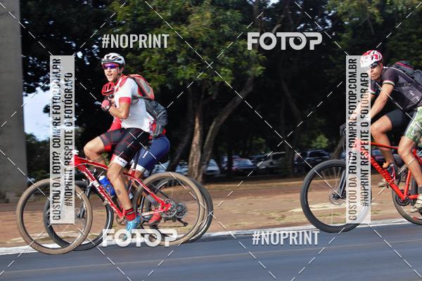 Buy your photos of the eventMARATONA PO DE ACAR DE REVEZAMENTO - Braslia 2019 on Fotop