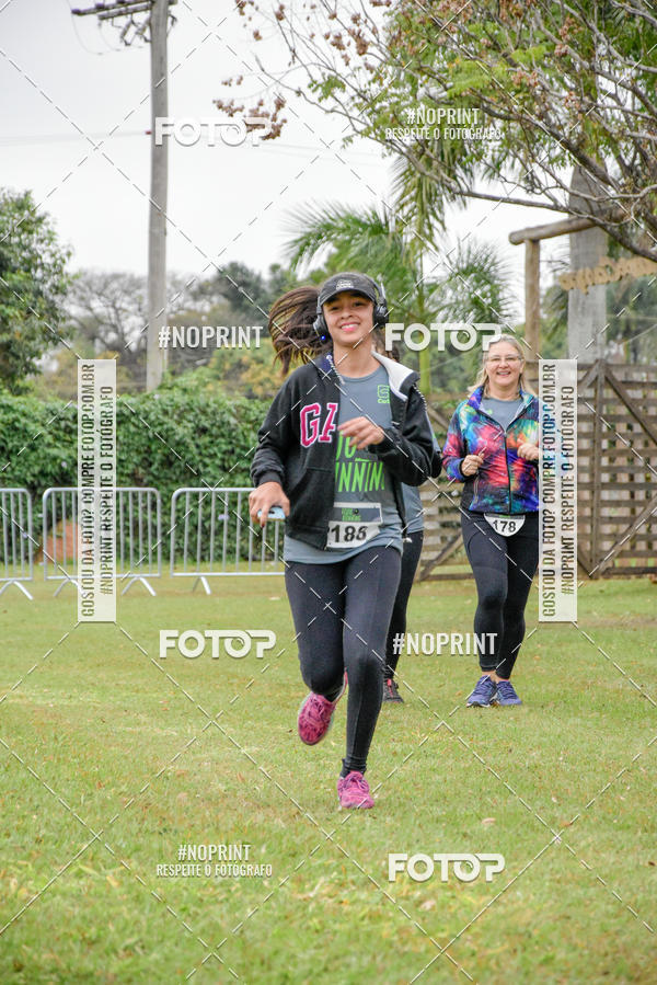 Buy your photos of the eventFeiju Running on Fotop