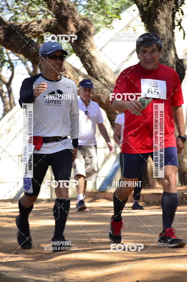 Buy your photos of the eventUltramarathon Internacional 24hs Run 2019 on Fotop