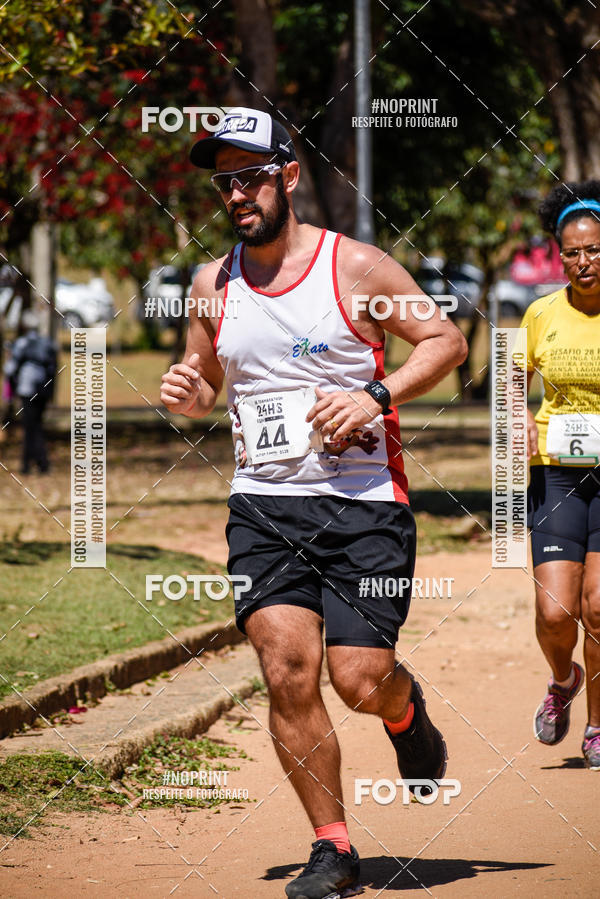 Buy your photos of the eventUltramarathon Internacional 24hs Run 2019 on Fotop