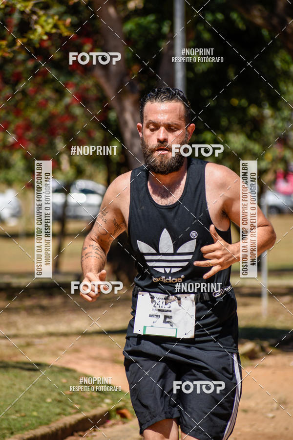 Buy your photos of the eventUltramarathon Internacional 24hs Run 2019 on Fotop