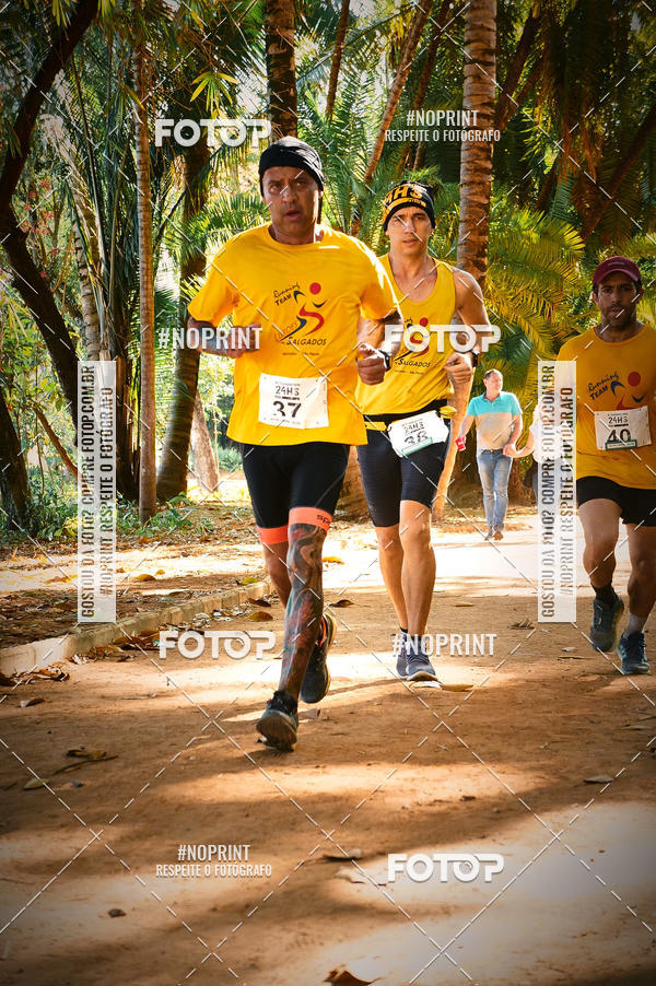 Buy your photos of the eventUltramarathon Internacional 24hs Run 2019 on Fotop