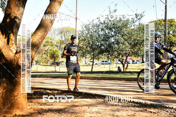 Buy your photos of the eventUltramarathon Internacional 24hs Run 2019 on Fotop