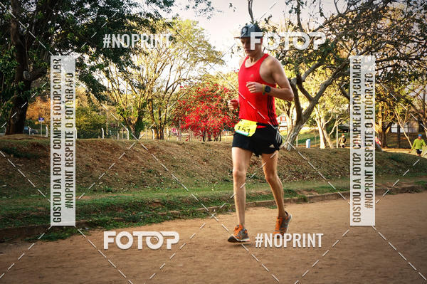 Buy your photos of the eventUltramarathon Internacional 24hs Run 2019 on Fotop