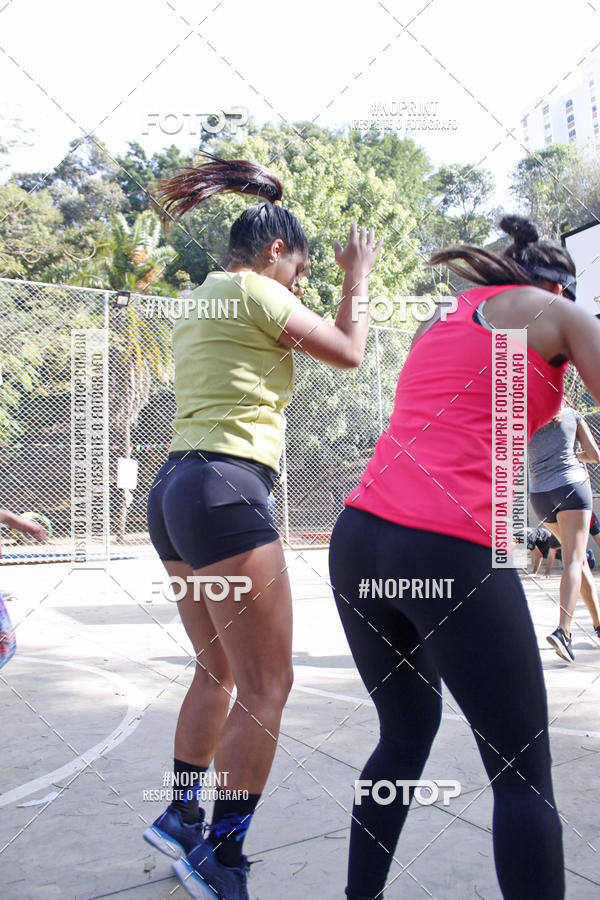 Achetez vos photos de l'vnementCHAMA QUE VEM - Escadaria Sumar sur Fotop