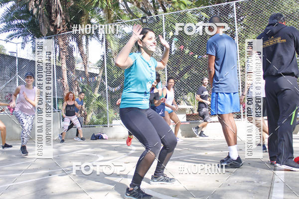 Achetez vos photos de l'vnementCHAMA QUE VEM - Escadaria Sumar sur Fotop