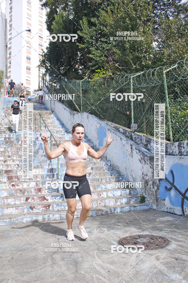 Achetez vos photos de l'vnementCHAMA QUE VEM - Escadaria Sumar sur Fotop