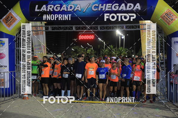 Buy your photos of the eventGuaruja Race Night 2019 on Fotop
