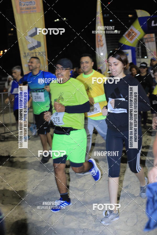 Buy your photos of the eventGuaruja Race Night 2019 on Fotop