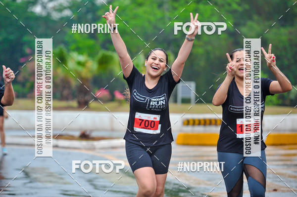 Buy your photos of the eventSantander Track & Field - 2019 on Fotop