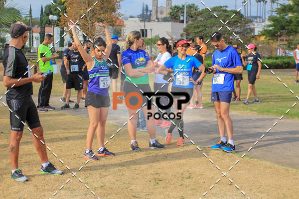 Achetez vos photos de l'�v�nement8� Corrida da Cidade de Guaxup� sur Fotop