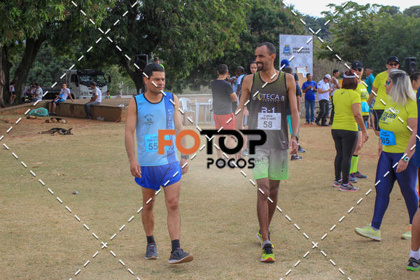 Achetez vos photos de l'�v�nement8� Corrida da Cidade de Guaxup� sur Fotop