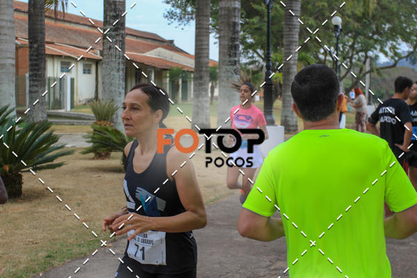 Achetez vos photos de l'vnement8 Corrida da Cidade de Guaxup sur Fotop
