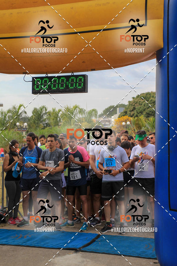 Achetez vos photos de l'vnement8 Corrida da Cidade de Guaxup sur Fotop