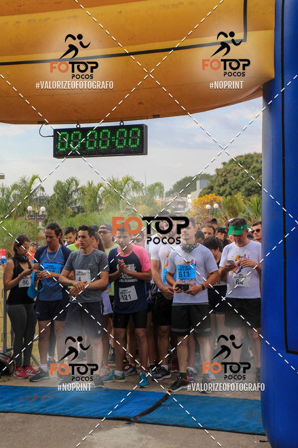 Achetez vos photos de l'vnement8 Corrida da Cidade de Guaxup sur Fotop