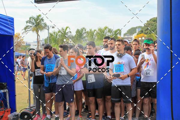 Achetez vos photos de l'vnement8 Corrida da Cidade de Guaxup sur Fotop