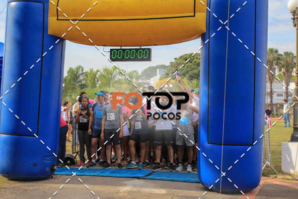 Achetez vos photos de l'vnement8 Corrida da Cidade de Guaxup sur Fotop