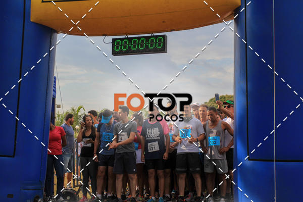Achetez vos photos de l'vnement8 Corrida da Cidade de Guaxup sur Fotop