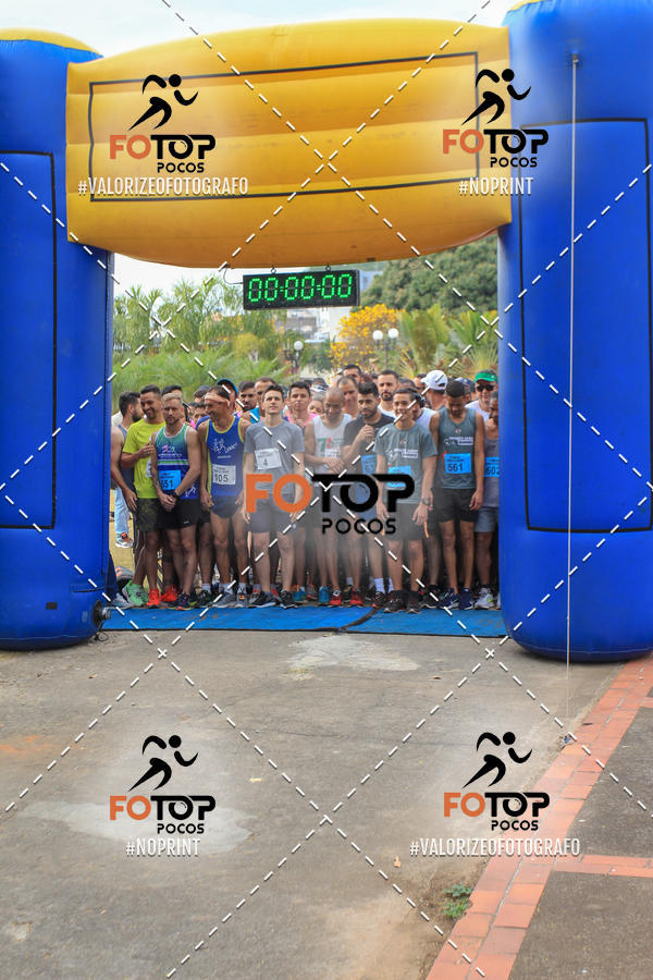 Compre suas fotos do evento8� Corrida da Cidade de Guaxup� no Fotop