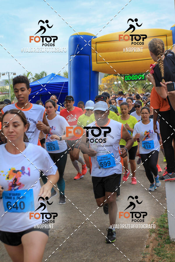 Compra tus fotos del evento8� Corrida da Cidade de Guaxup� En Fotop