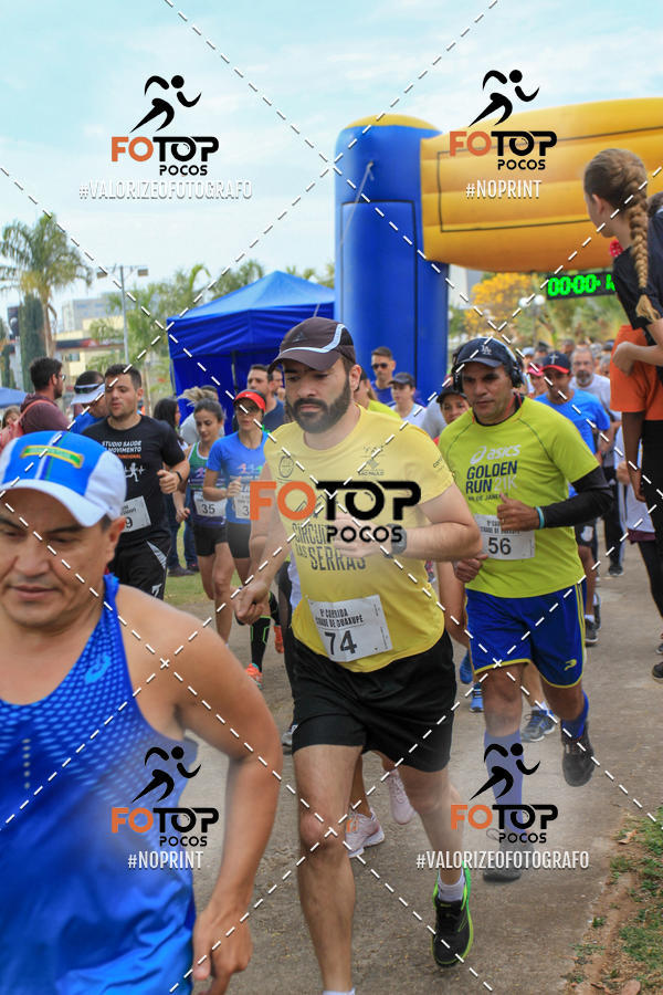 Compra tus fotos del evento8� Corrida da Cidade de Guaxup� En Fotop
