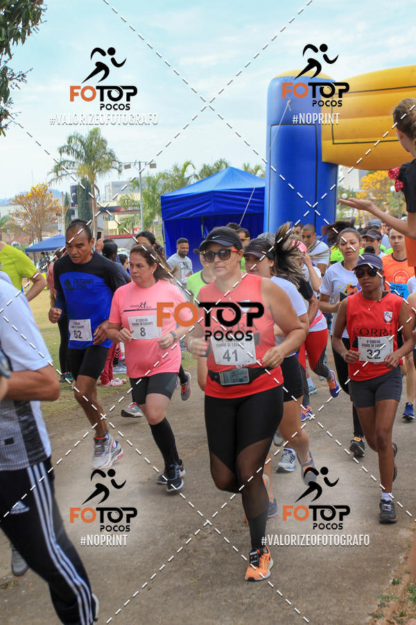 Compra tus fotos del evento8� Corrida da Cidade de Guaxup� En Fotop