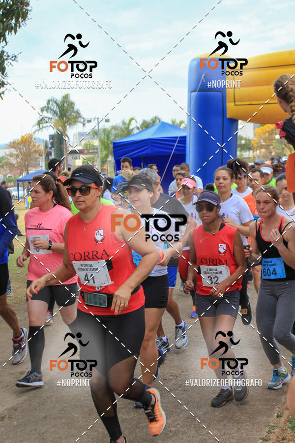 Compra tus fotos del evento8� Corrida da Cidade de Guaxup� En Fotop