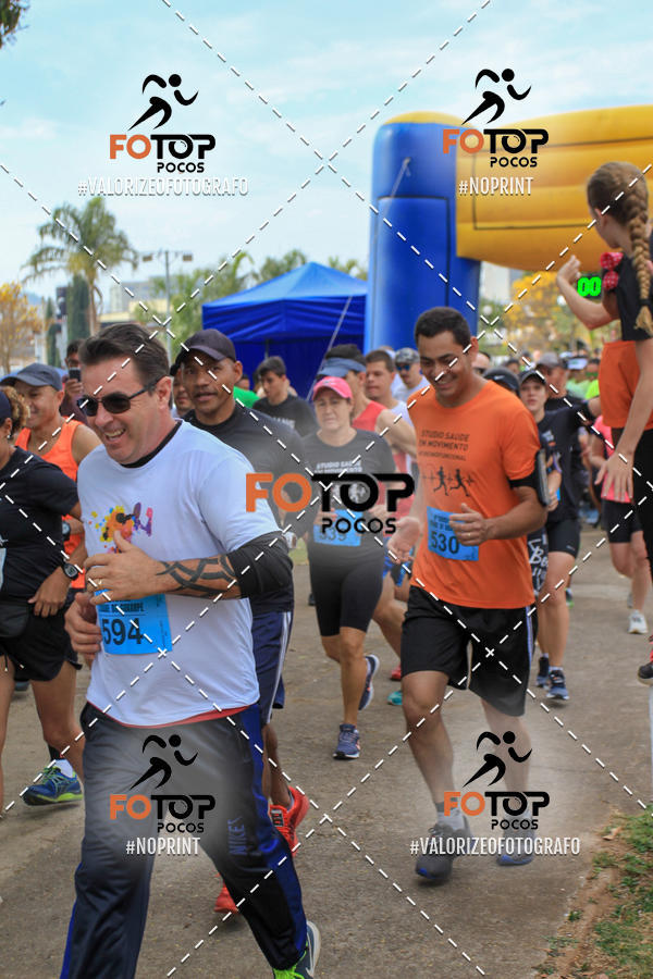 Compra tus fotos del evento8� Corrida da Cidade de Guaxup� En Fotop