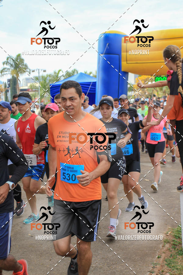 Compra tus fotos del evento8� Corrida da Cidade de Guaxup� En Fotop