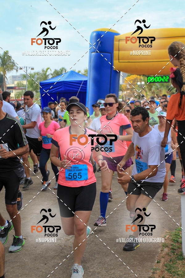 Compra tus fotos del evento8� Corrida da Cidade de Guaxup� En Fotop