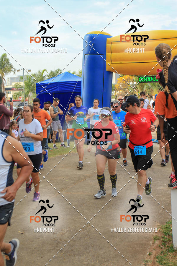 Buy your photos of the event8� Corrida da Cidade de Guaxup� on Fotop