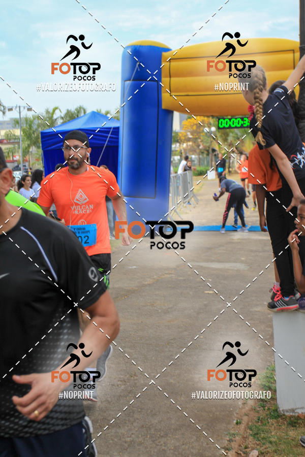 Compre as suas fotos do evento8� Corrida da Cidade de Guaxup� no Fotop