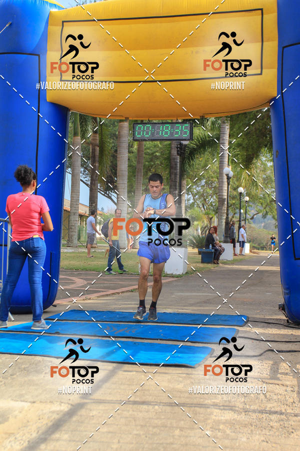 Compre suas fotos do evento8� Corrida da Cidade de Guaxup� no Fotop