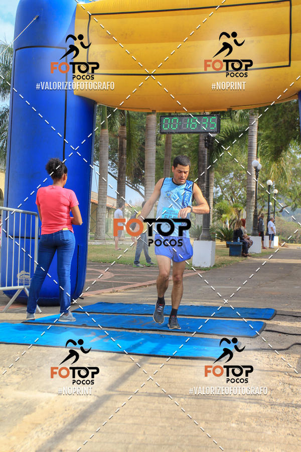 Compre suas fotos do evento8� Corrida da Cidade de Guaxup� no Fotop