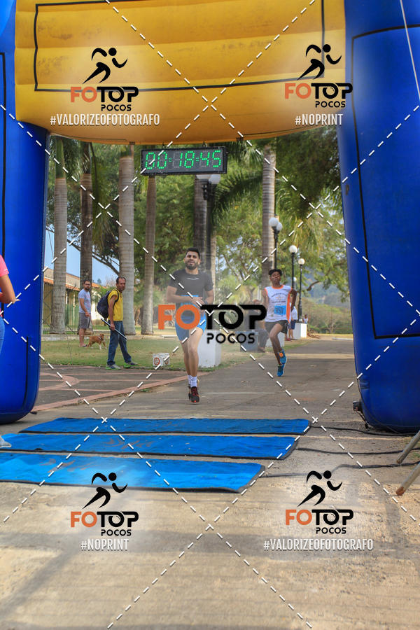Compre suas fotos do evento8� Corrida da Cidade de Guaxup� no Fotop
