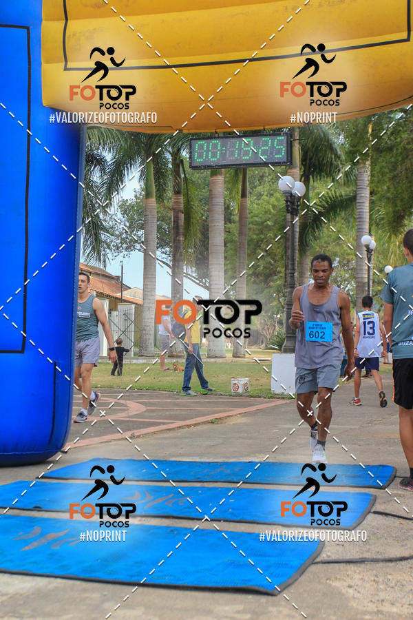 Compre as suas fotos do evento8� Corrida da Cidade de Guaxup� no Fotop