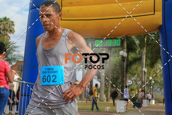 Compra tus fotos del evento8� Corrida da Cidade de Guaxup� En Fotop