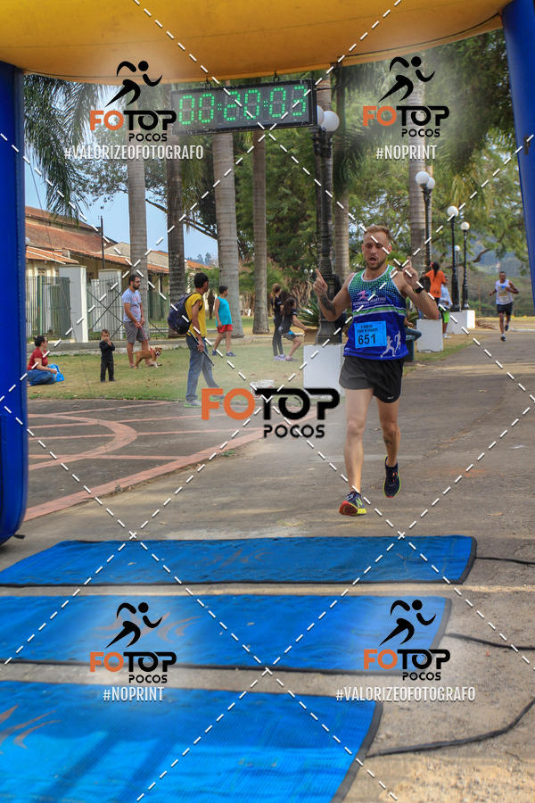 Compra tus fotos del evento8� Corrida da Cidade de Guaxup� En Fotop