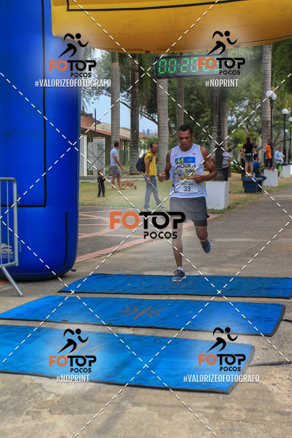 Compra tus fotos del evento8� Corrida da Cidade de Guaxup� En Fotop